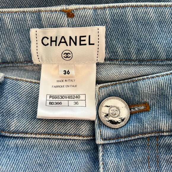 CHANEL 19 CC LIGHT BLUE SIDE STRIPE JEANS SIZE FR 36 / US 4 - Picture 2 of 3